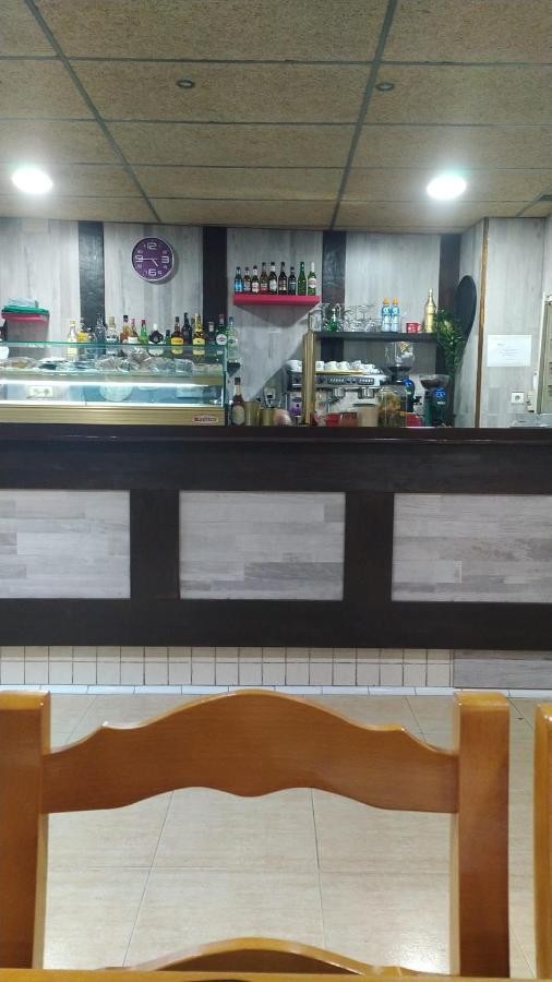 Taberna Albergue Municipal De Ages 外观 照片