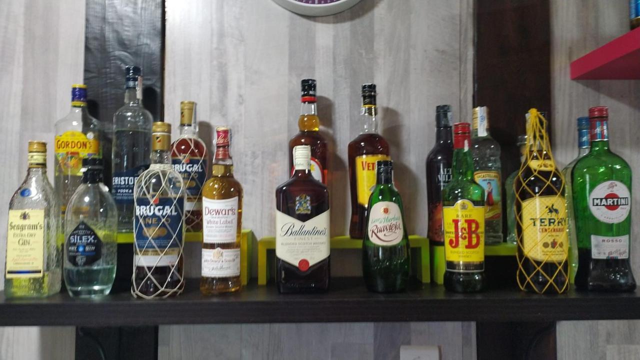 Taberna Albergue Municipal De Ages 外观 照片